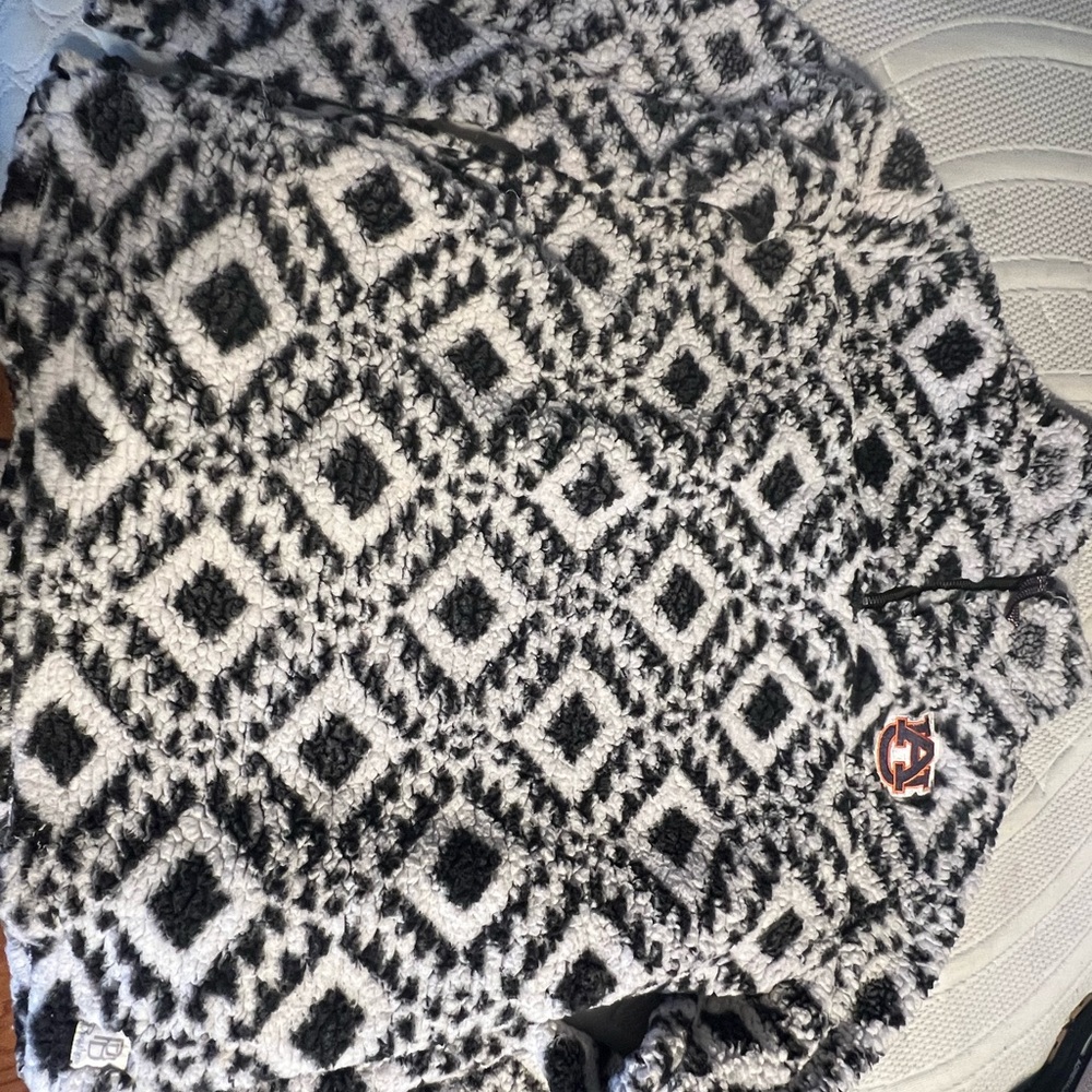 Geometric Patterned Pullover - image 1